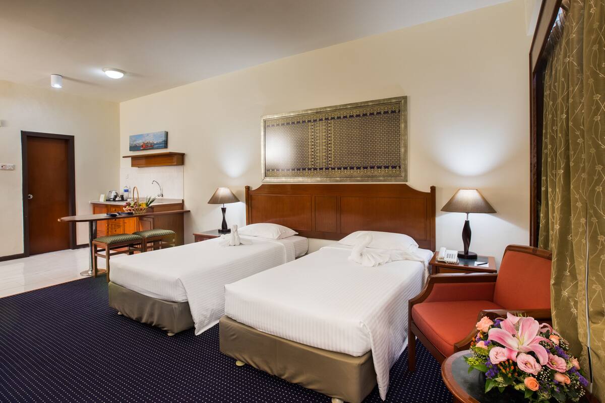 Deluxe Studio Twin | In-room safe, desk, soundproofing, iron/ironing board (on request)