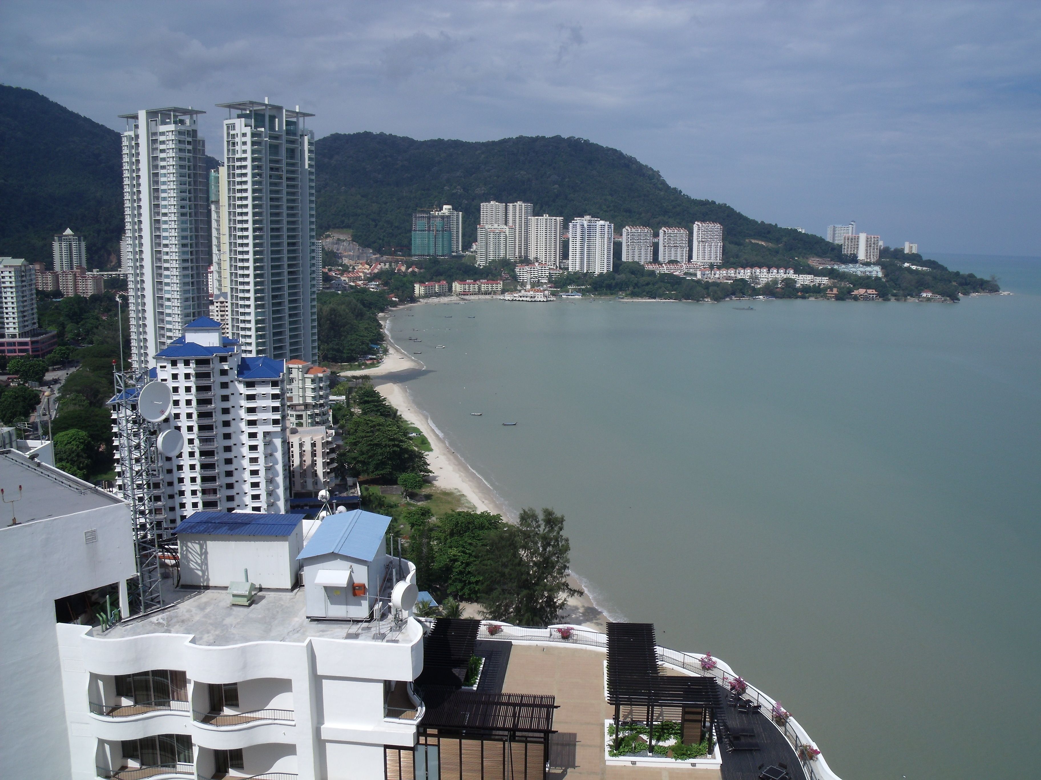 Vista para praia/oceano