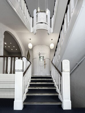 Detall de l'interior