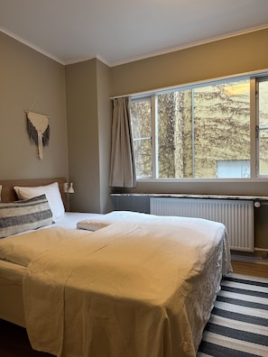 Standard Double Room, 1 Queen Bed, Non Smoking, Courtyard View (Medium) | Premium bedding, in-room safe, blackout drapes, iron/ironing board