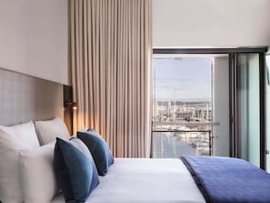 1 bedroom, minibar, in-room safe, desk