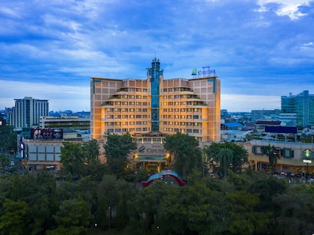 Exterior. Hotel Ciputra Semarang managed by Swiss-Belhotel International