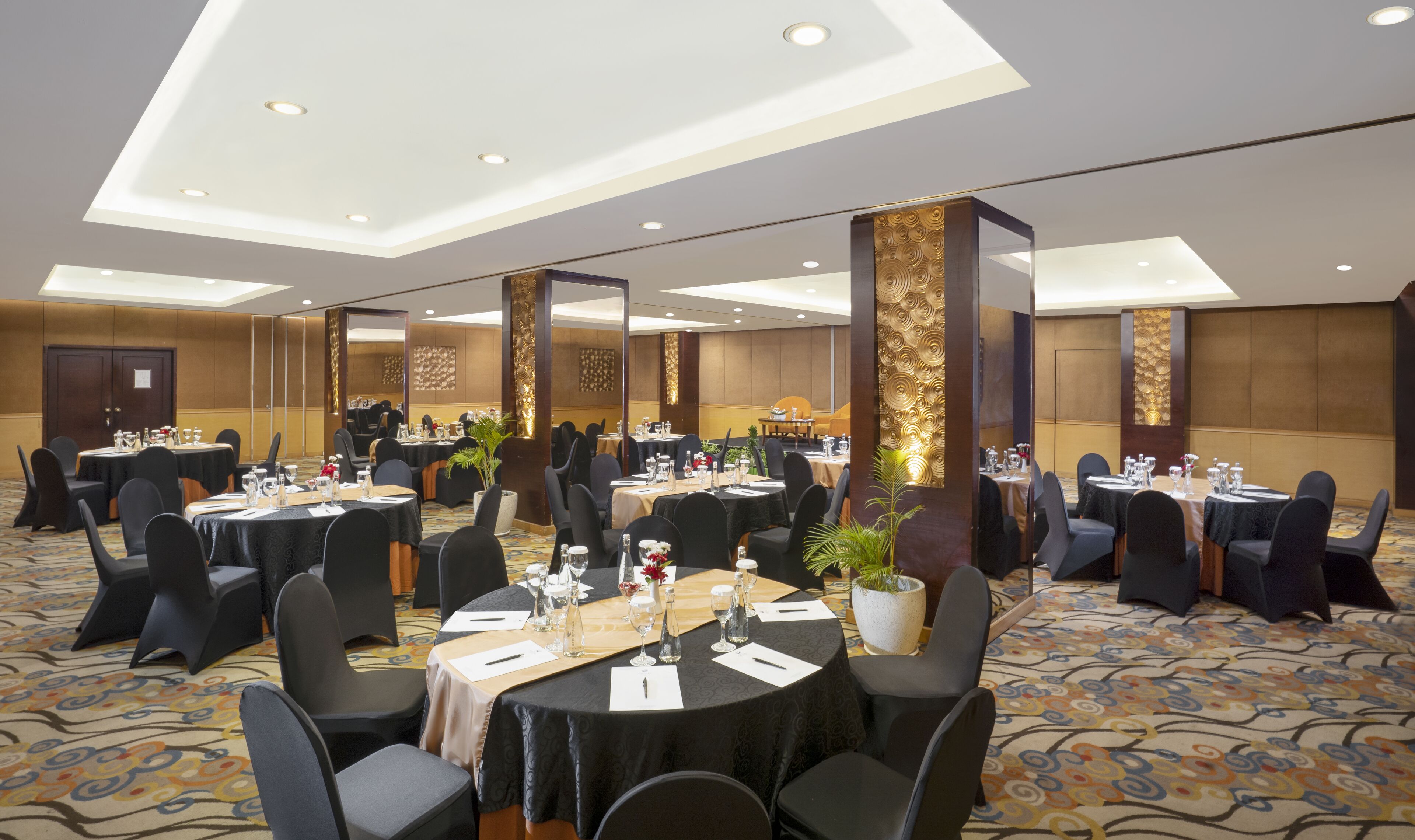 Foto - Hotel Ciputra Semarang