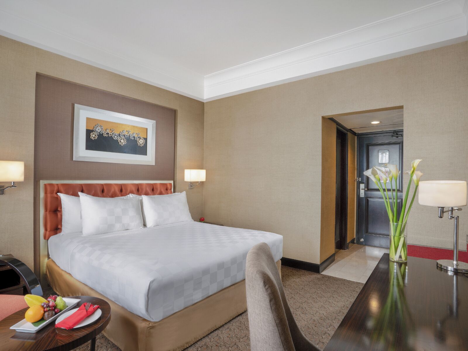 Premium bedding, minibar, in-room safe, desk