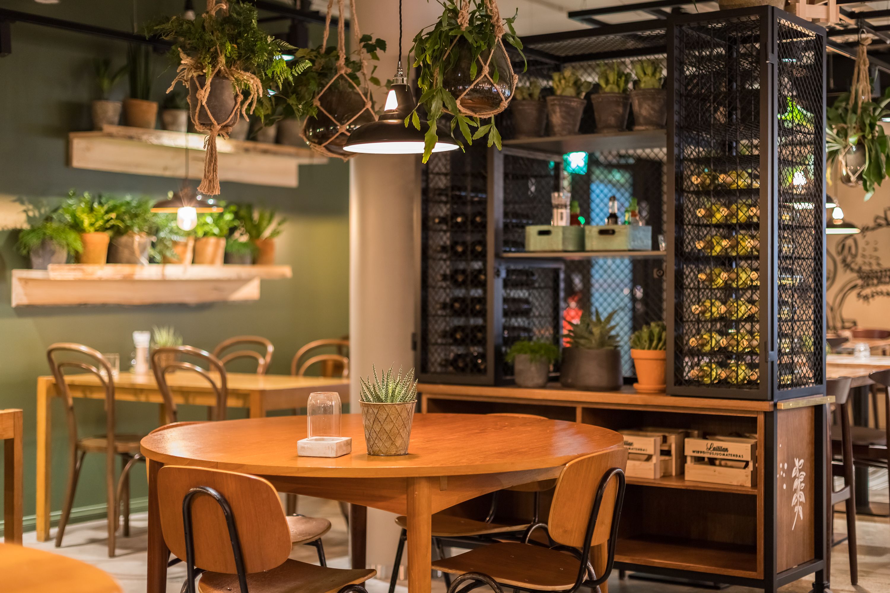 2 restaurants, lunch served, tex-mex cuisine