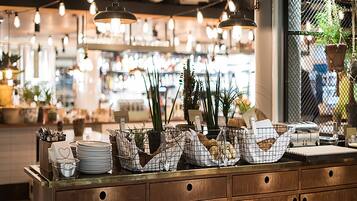 Ilmainen buffetaamiainen arkipäivisin