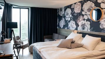Superior Room, 1 Queen Bed (extra bed possibility)