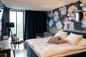 Superior Room, 1 Queen Bed (extra bed possibility) | In-room safe, desk, iron/ironing board, free WiFi
