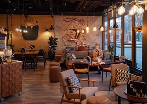 4 restaurants, lunch, dinner served; Italian cuisine