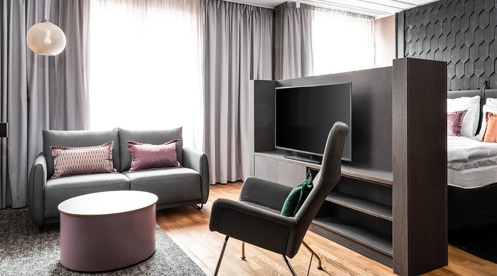 Superior-Zimmer, 1 King-Bett (SuperiorX - extra bed possibility)