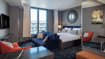 Superior Twin Room (Plus) | Minibar, in-room safe, desk, blackout curtains