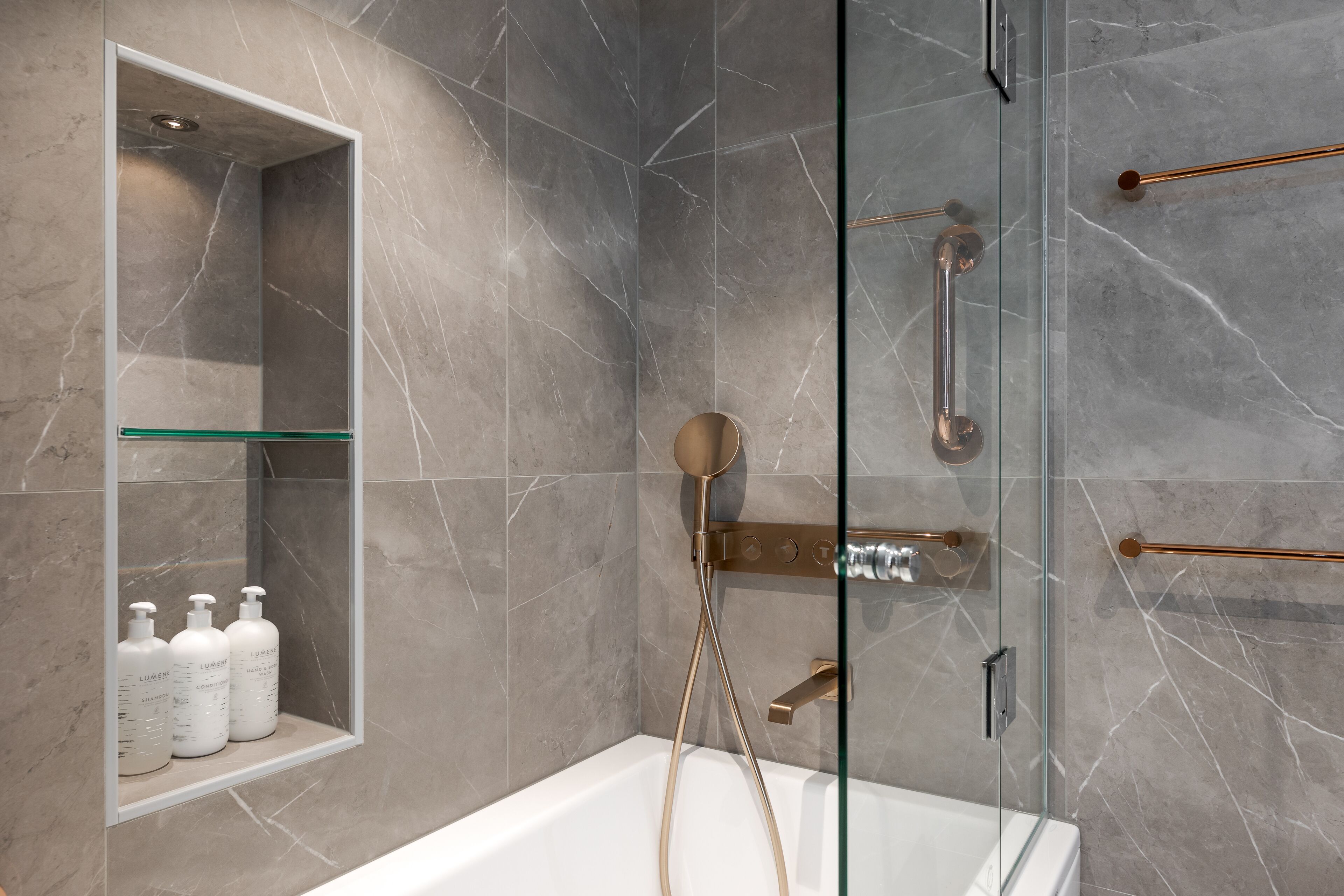 suite, 1 king bed (extra bed possibility) | bathroom | free toiletries, hair dryer, bidet, towels