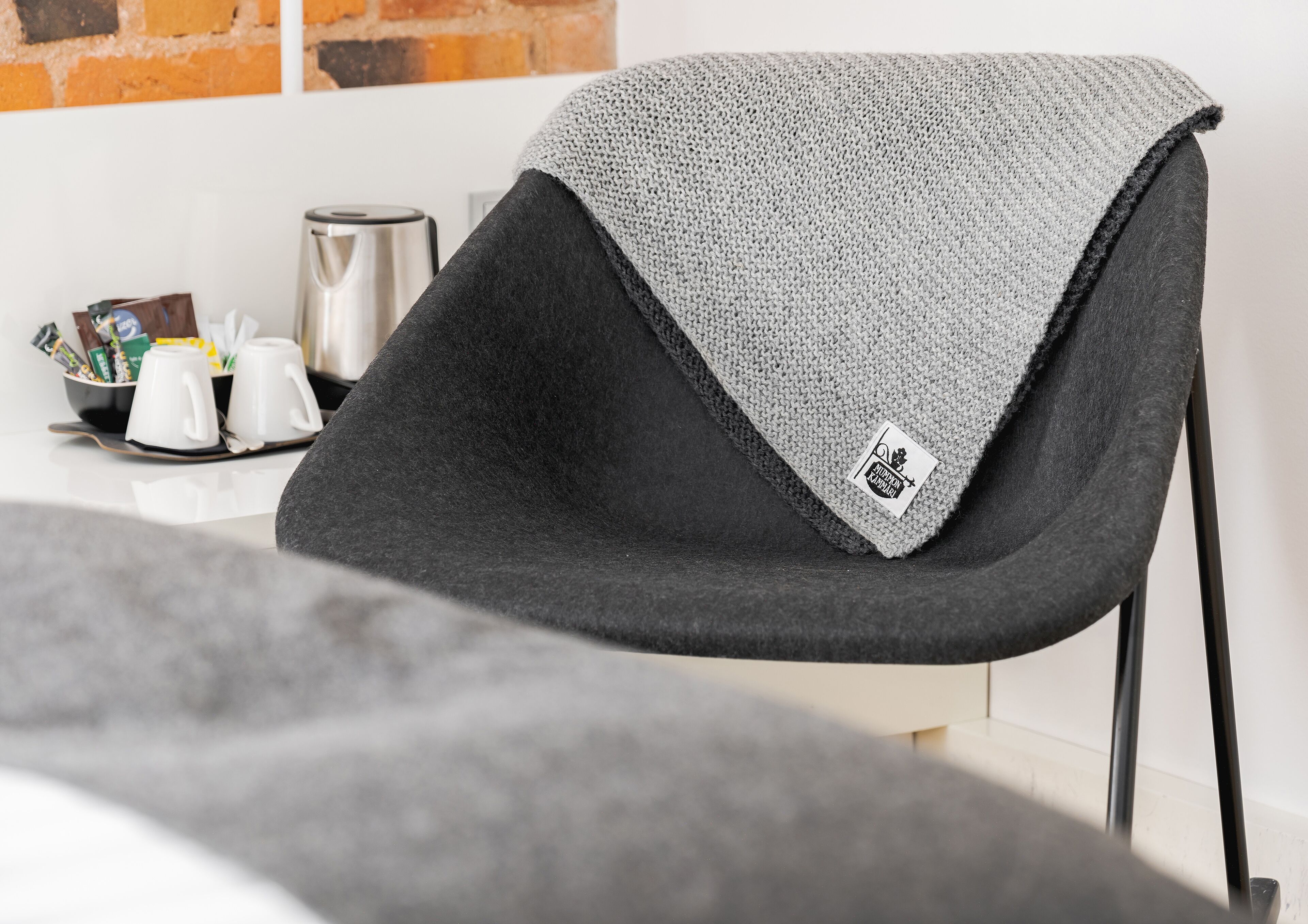 minibar, desk, free wifi, bed sheets