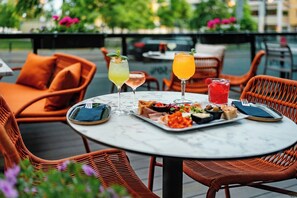 2 restaurants, breakfast, lunch, dinner served; French cuisine - Original Sokos Hotel Puijonsarvi (Kuopio)