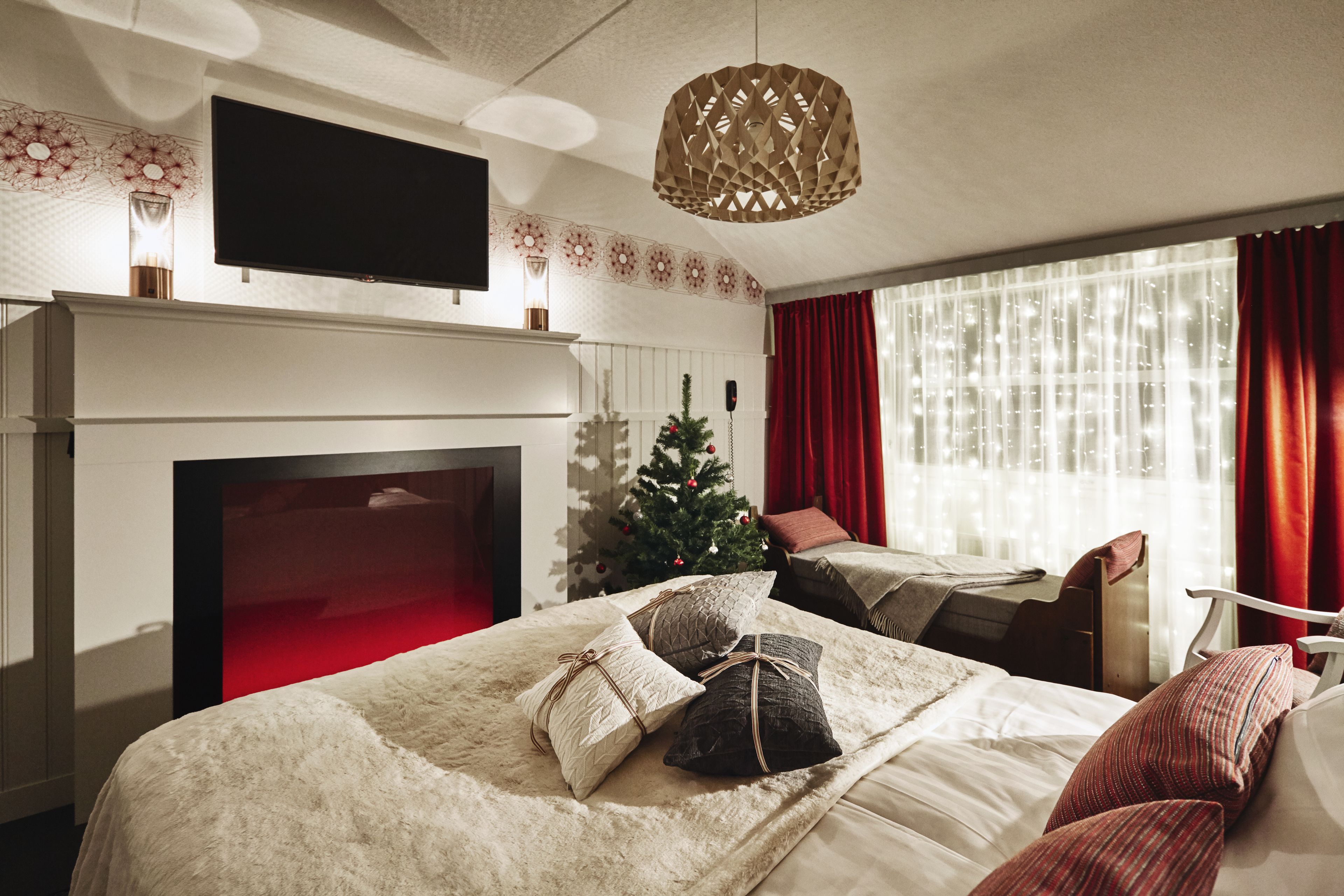 minibar, iron/ironing board, free cots/infant beds, free wifi