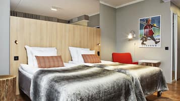 Minibar, tabla de planchar con plancha, cunas gratuitas y wifi gratis