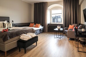 Individually decorated, desk, free WiFi, bed sheets - First Hotel Statt Örnsköldsvik (Ornskoldsvik)