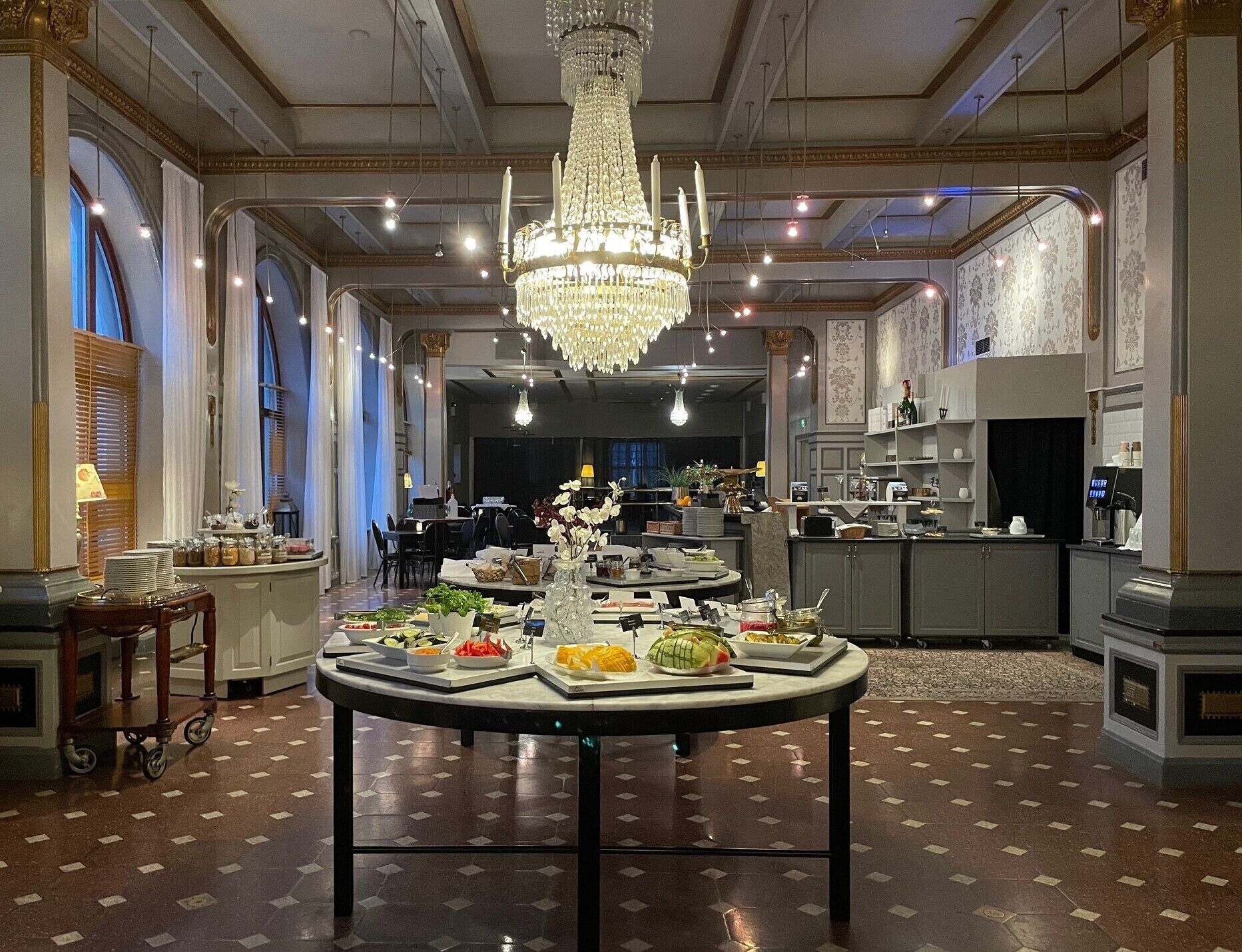 Tägliches inbegriffenes Frühstücksbuffet