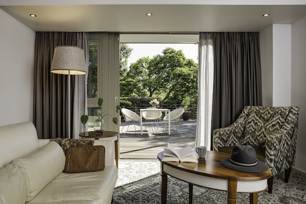 Suite Deluxe (Mountain Facing)