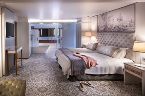 Hypo-allergenic bedding, minibar, in-room safe, desk - Vineyard Hotel (Cape Town)