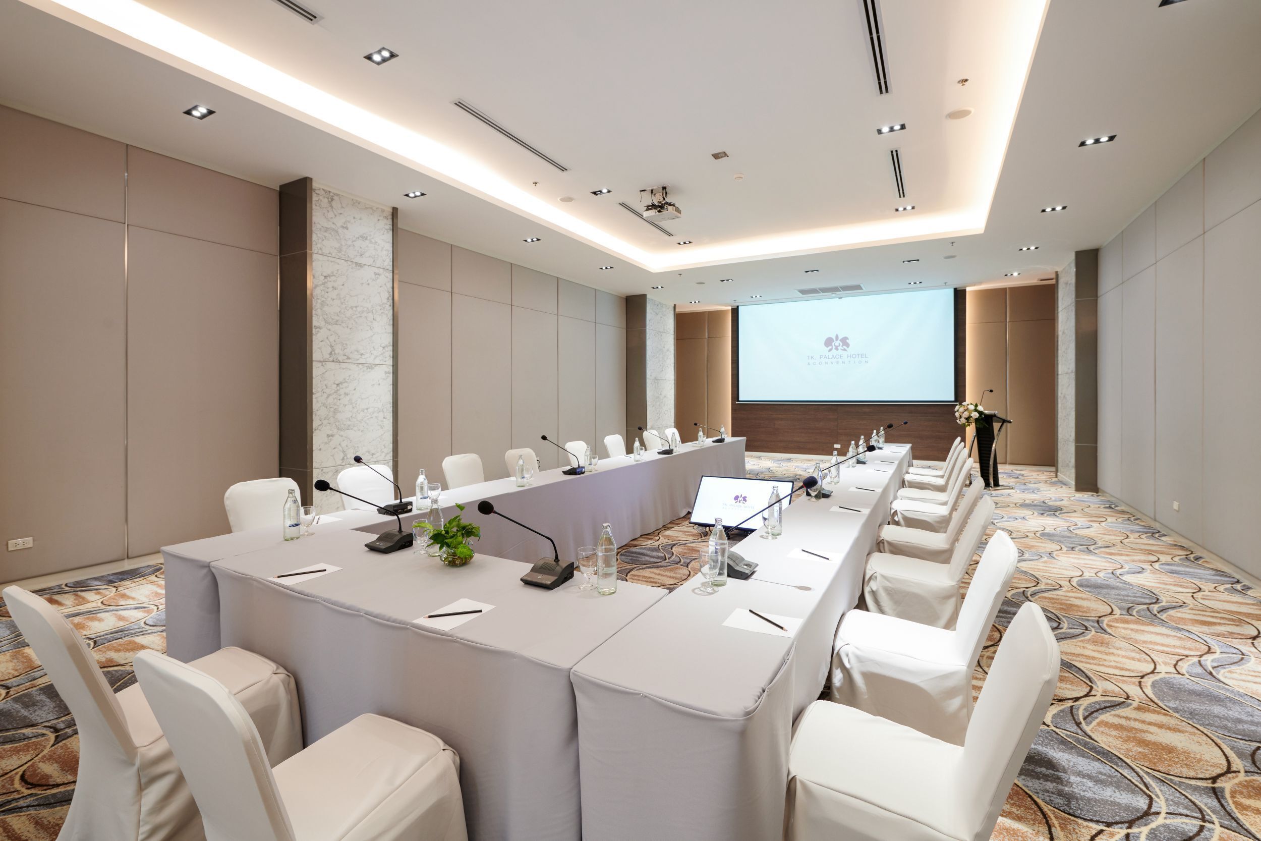 Business centre