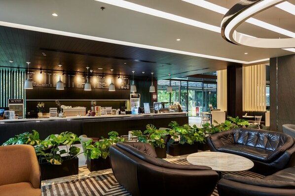 Lobby lounge - TK Palace Hotel & Convention (Bangkok)