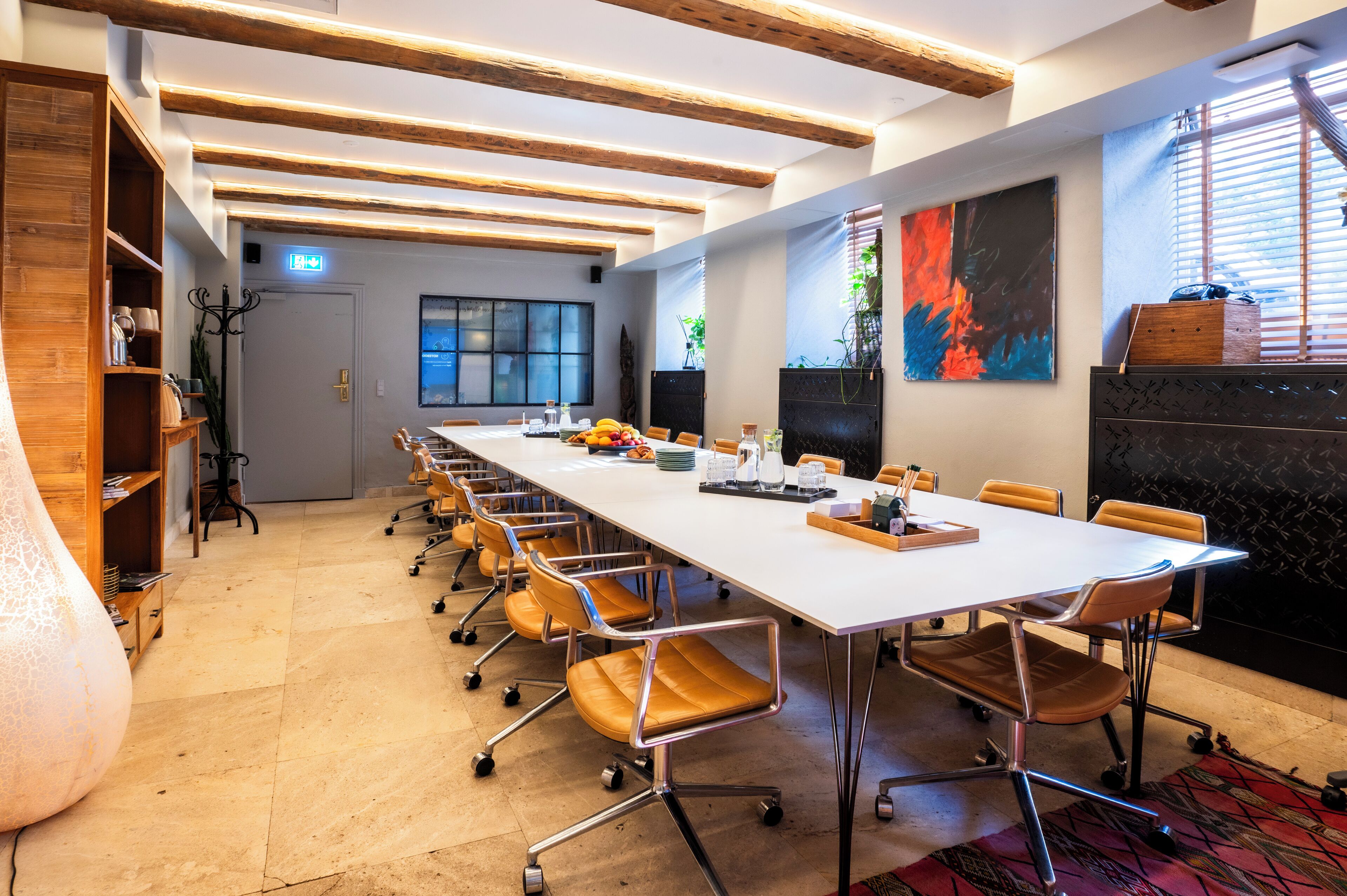 Meeting facility