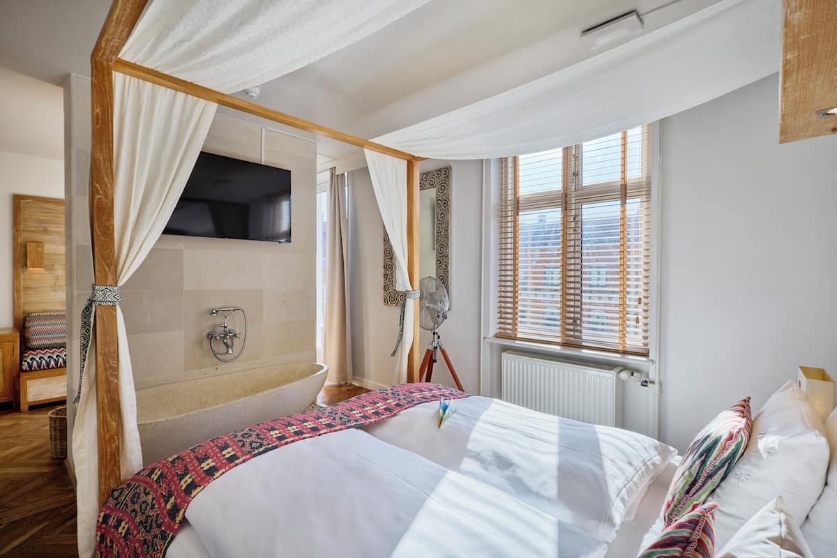 Junior-Suite, 1 Queen-Bett, Badewanne, Stadtblick | Ausblick vom Zimmer