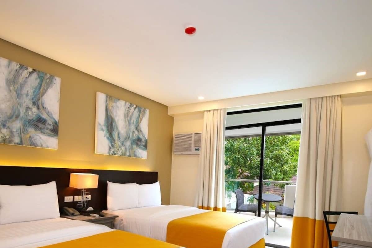 1 bedroom, minibar, in-room safe, desk