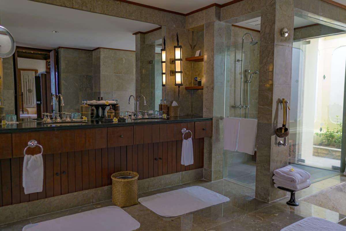 luxury villa, 2 bedrooms, private pool, ocean view | bathroom | separate bathtub and shower, deep-soaking bathtub, designer toiletries