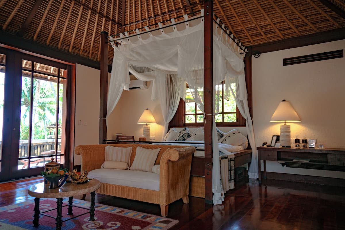 luxury villa, 2 bedrooms, private pool, ocean view | 1 bedroom, premium bedding, down duvets, minibar