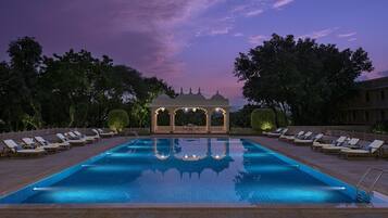 Outdoor pool, pool loungers