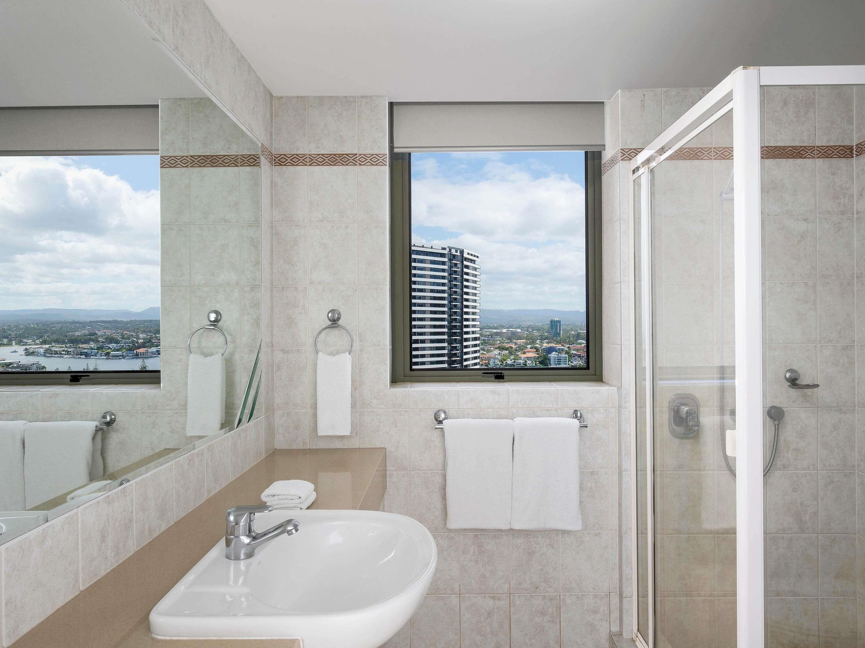 In-room safe, iron/ironing board, WiFi, bed sheets