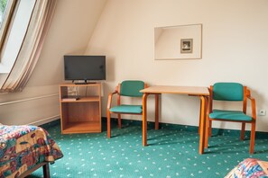 Pillowtop-Betten, Zimmersafe, Bügeleisen/Bügelbrett, Babybetten