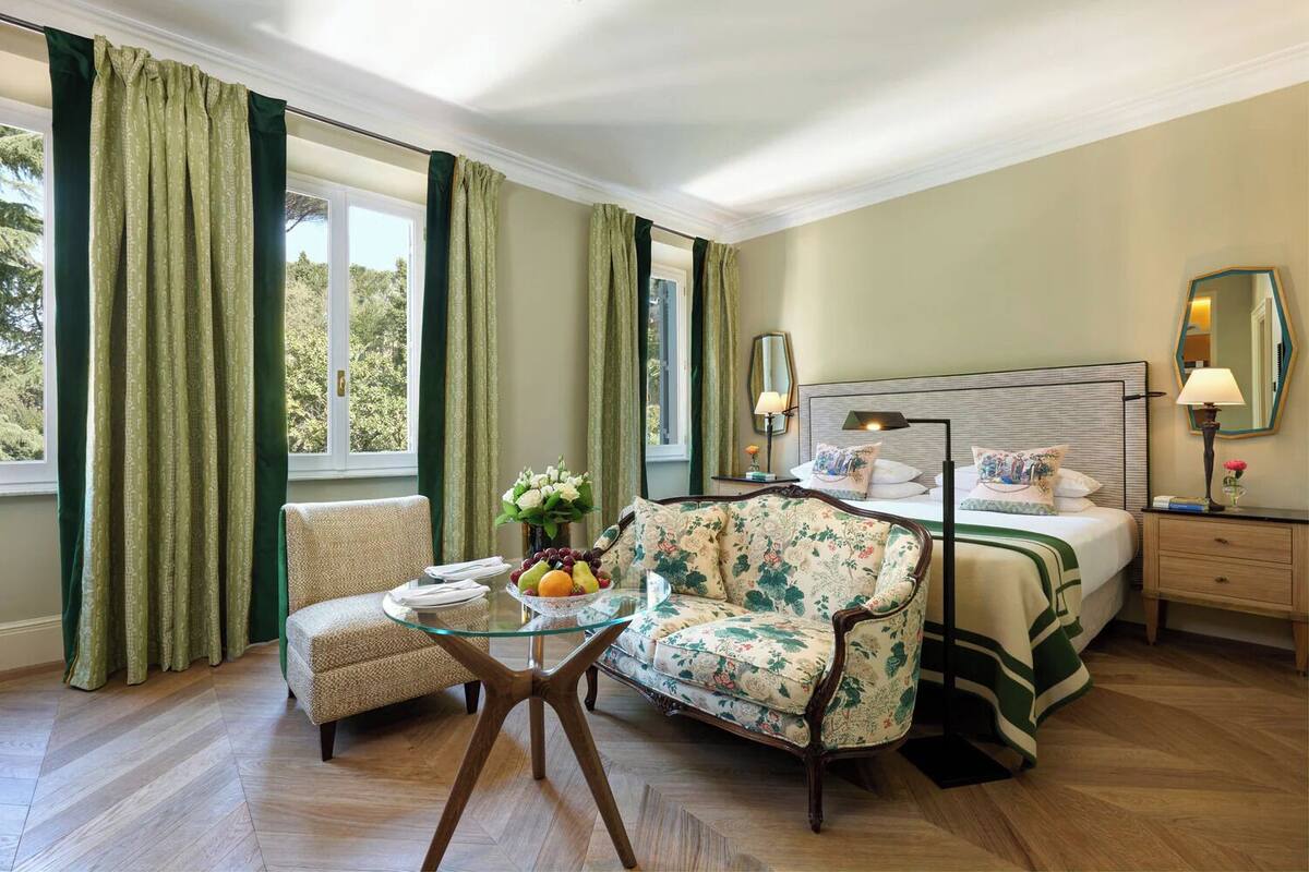 Deluxe Room, Garden View | Egyptian cotton sheets, premium bedding, pillowtop beds, minibar