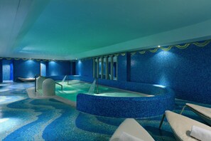 Sauna, hot tub, steam room, Turkish bath, body treatments, aromatherapy
