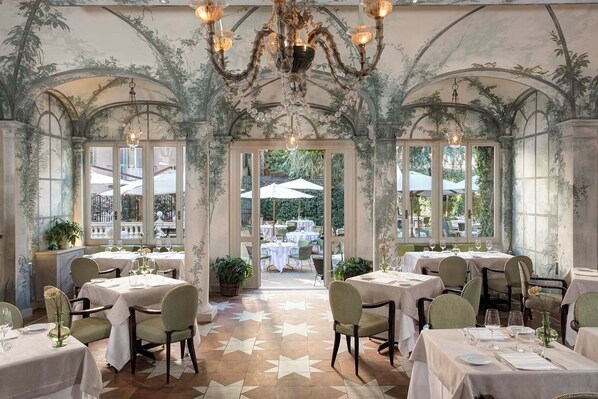 Restaurant - Rocco Forte Hotel De Russie (Rome)