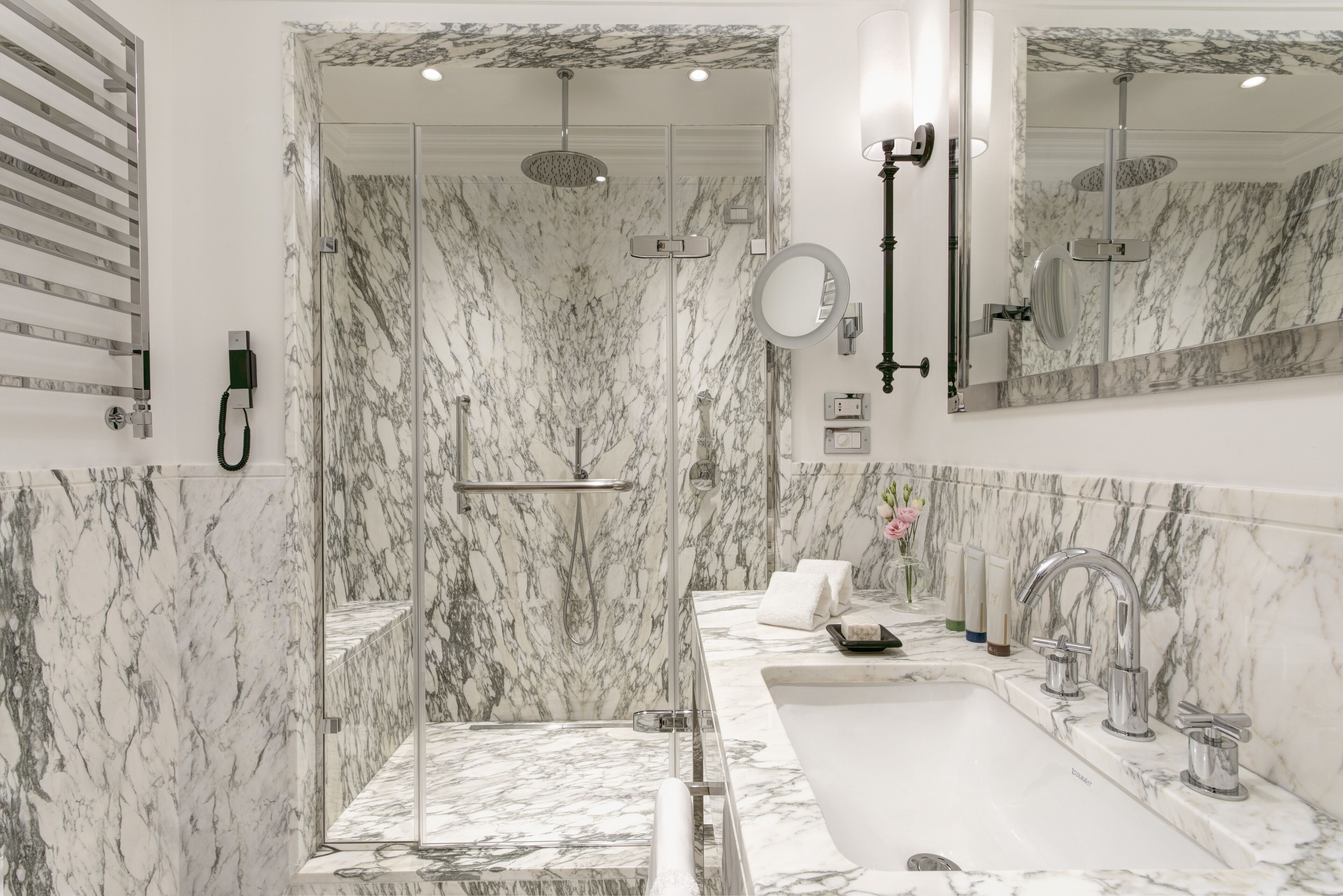 superior suite | bathroom | combined shower/bathtub, hair dryer, slippers, towels