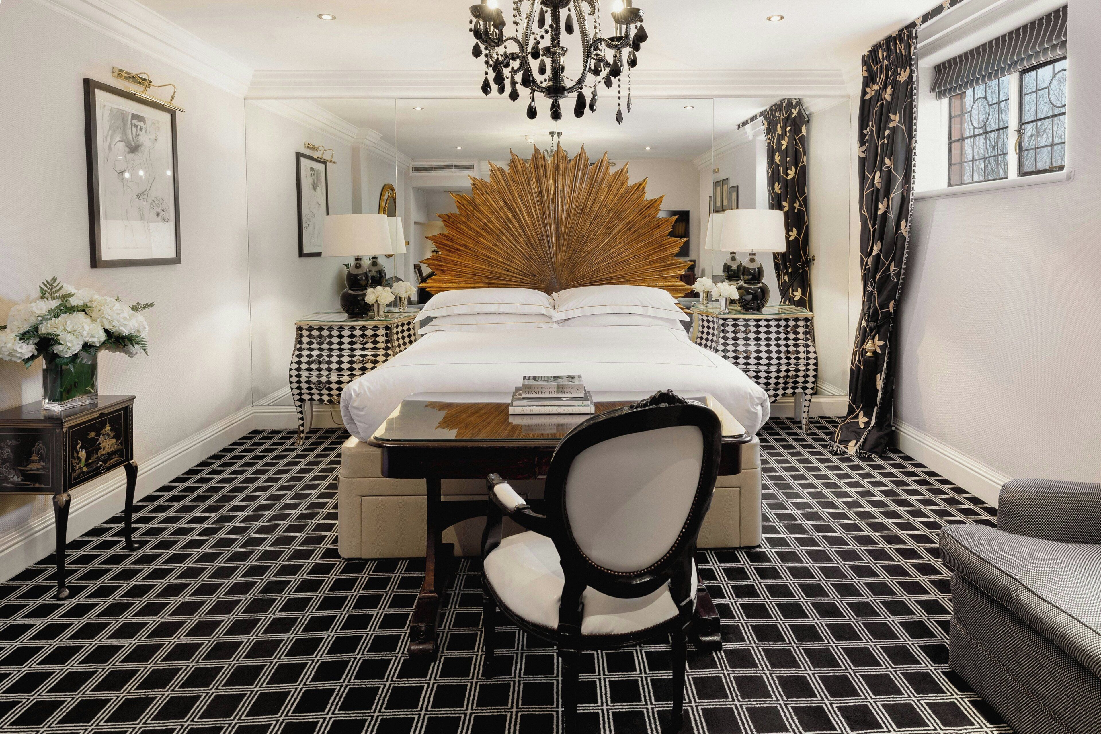 Junior Suite | Egyptian cotton sheets, premium bedding, memory foam beds, minibar