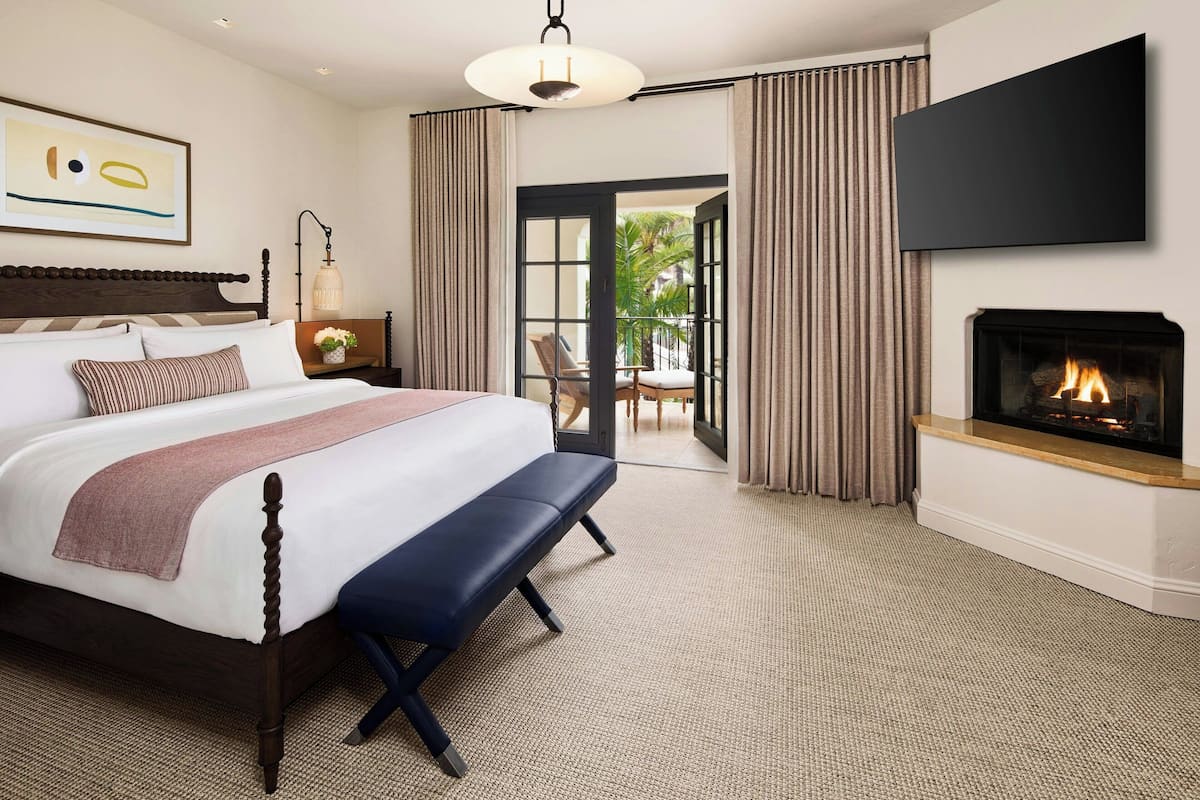 Club Suite, 1 Double Bed, Ocean View (Island) | Frette Italian sheets, premium bedding, down comforters, pillowtop beds