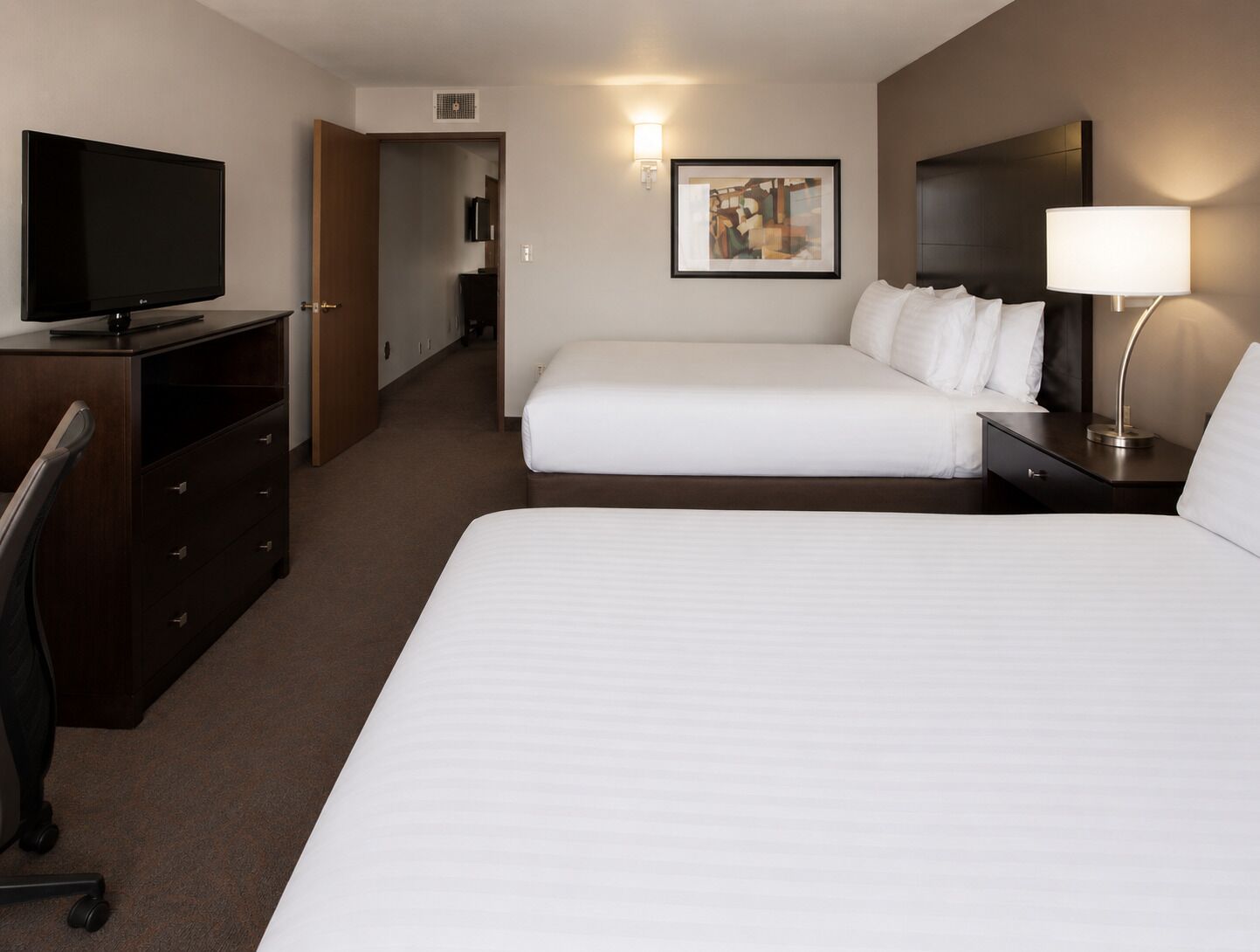 Premium bedding, pillow-top beds, in-room safe, desk