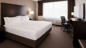 Premium bedding, pillowtop beds, in-room safe, desk
