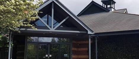 Overnatningsstedets facade