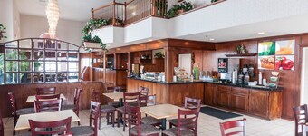 Quality Suites Albuquerque Airport