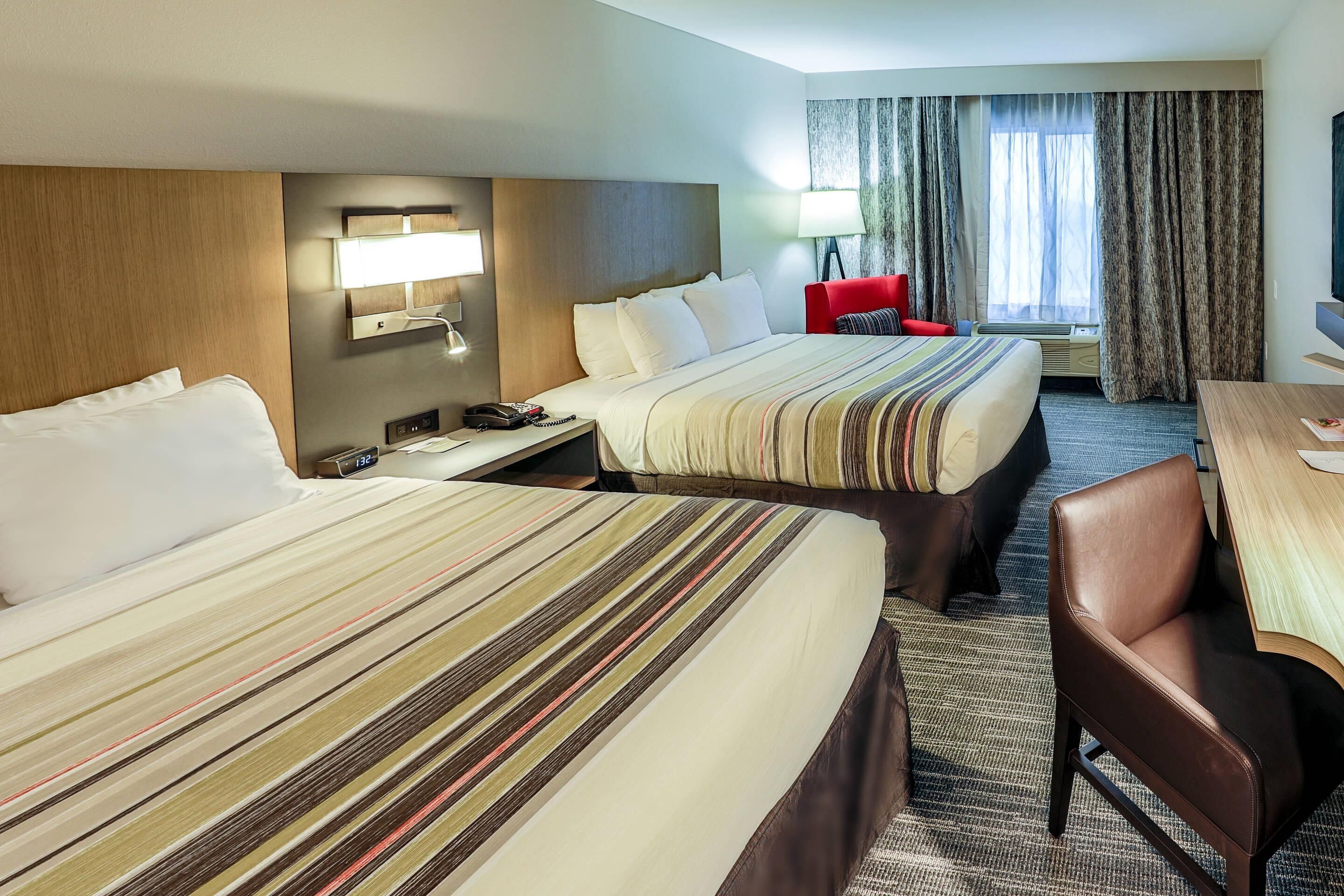 Photo - Country Inn & Suites by Radisson Nashville Airport TN