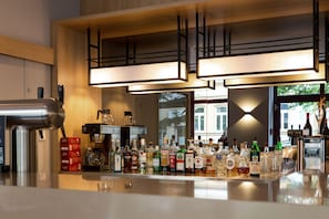 Bar (in der Unterkunft)