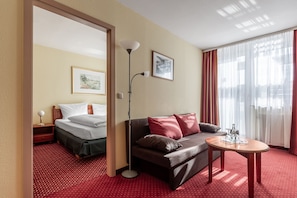 1 bedroom, hypo-allergenic bedding, minibar, iron/ironing board