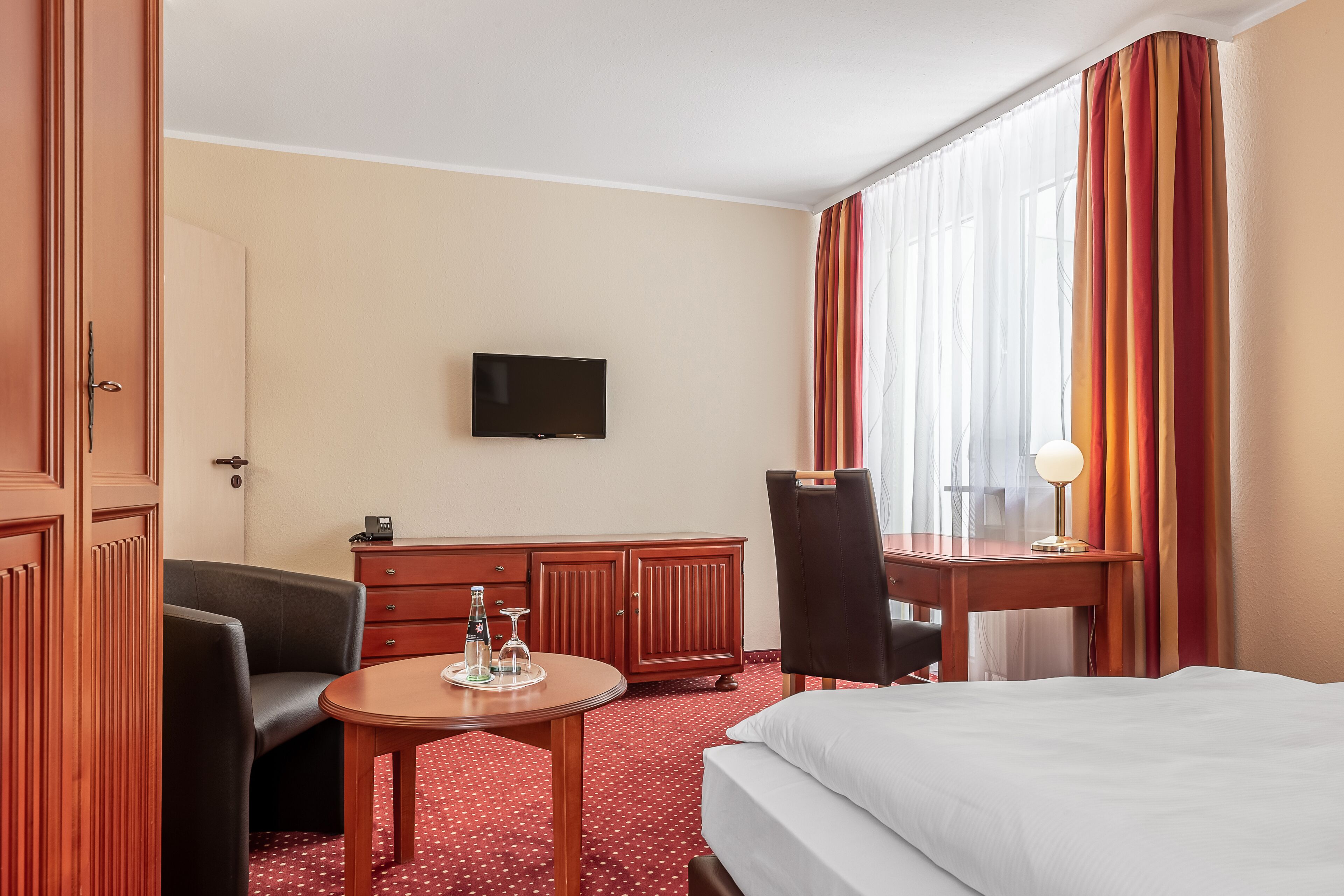 standard single room, 1 single bed | 1 bedroom, hypo-allergenic bedding, minibar, in-room safe