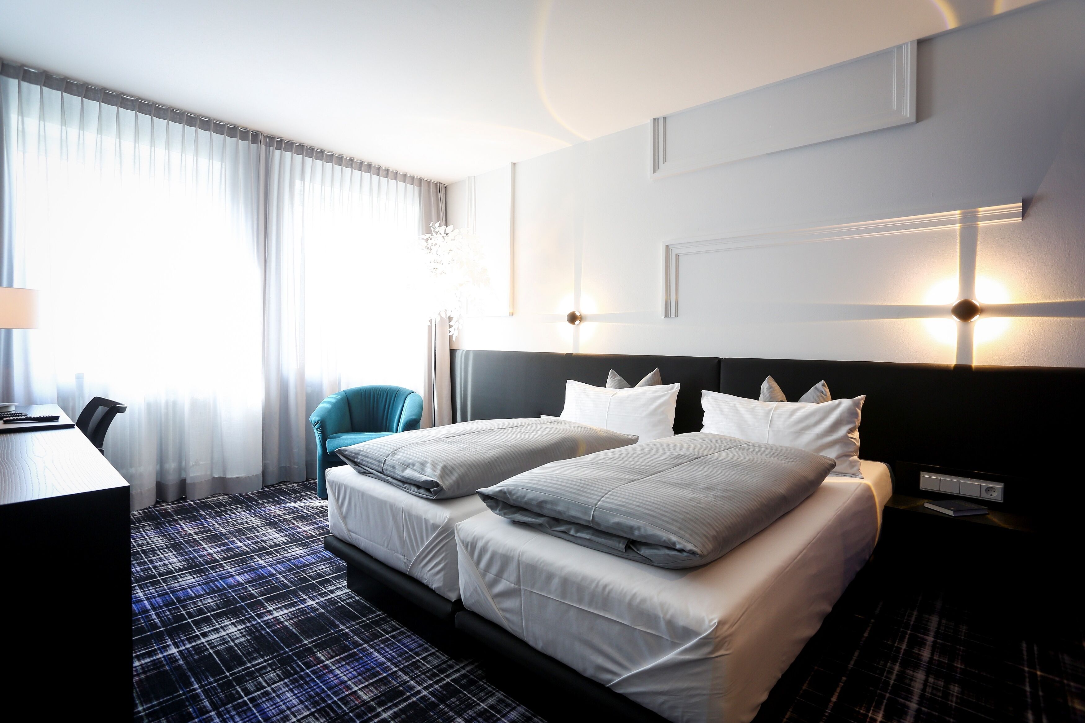 低過敏寢具、舒適加層、迷你吧、客房內保險箱