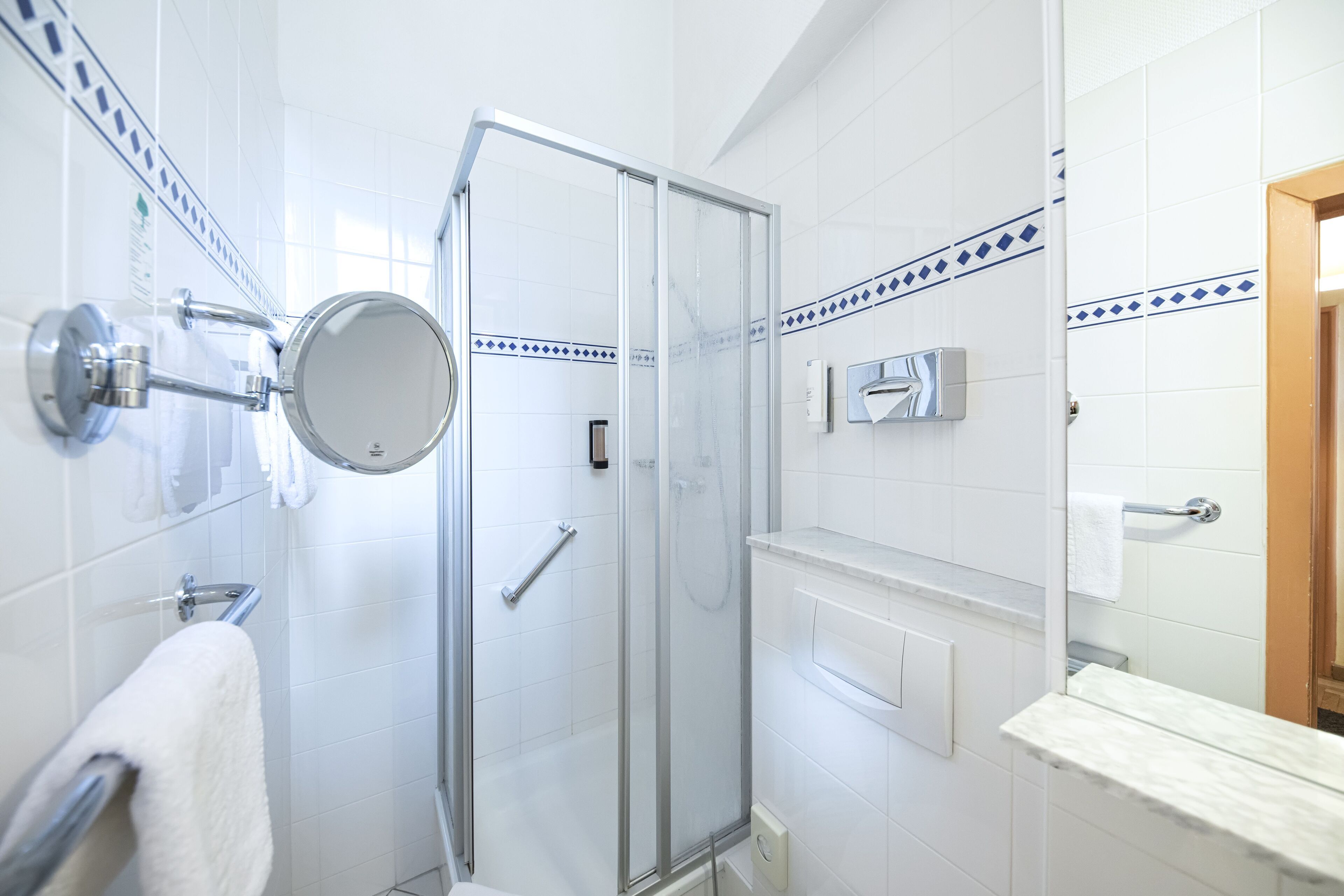 economy single room | bathroom | eco-friendly toiletries, hair dryer, towels